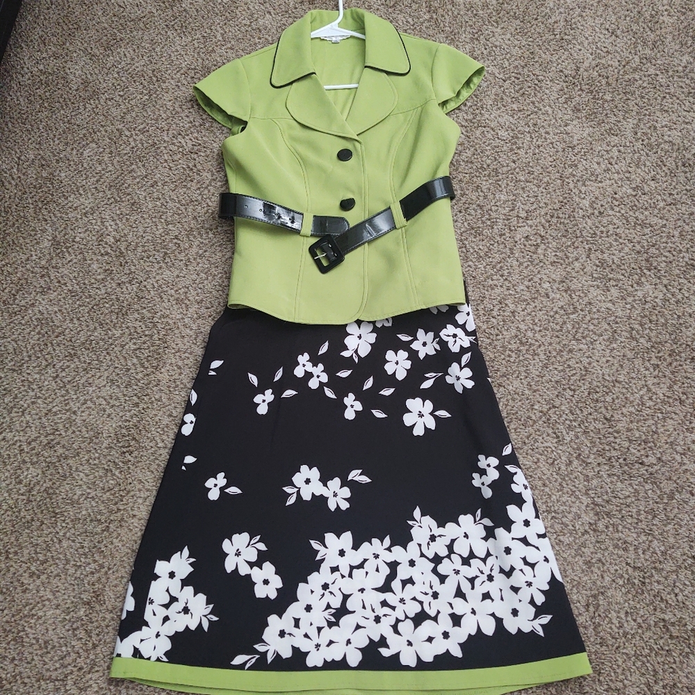 2 piece skirt and blouse from Studio one